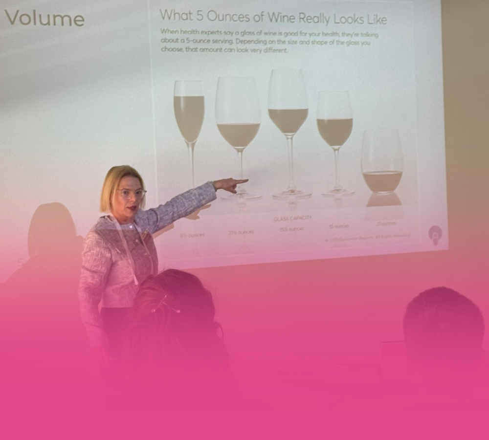 Ineke Vermeulen training on Data Storytelling - why it's difficult to correctly estimate volumes.